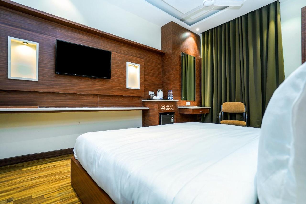Hotel Aura Grand By Levelup Hotels Amritsar Exterior foto