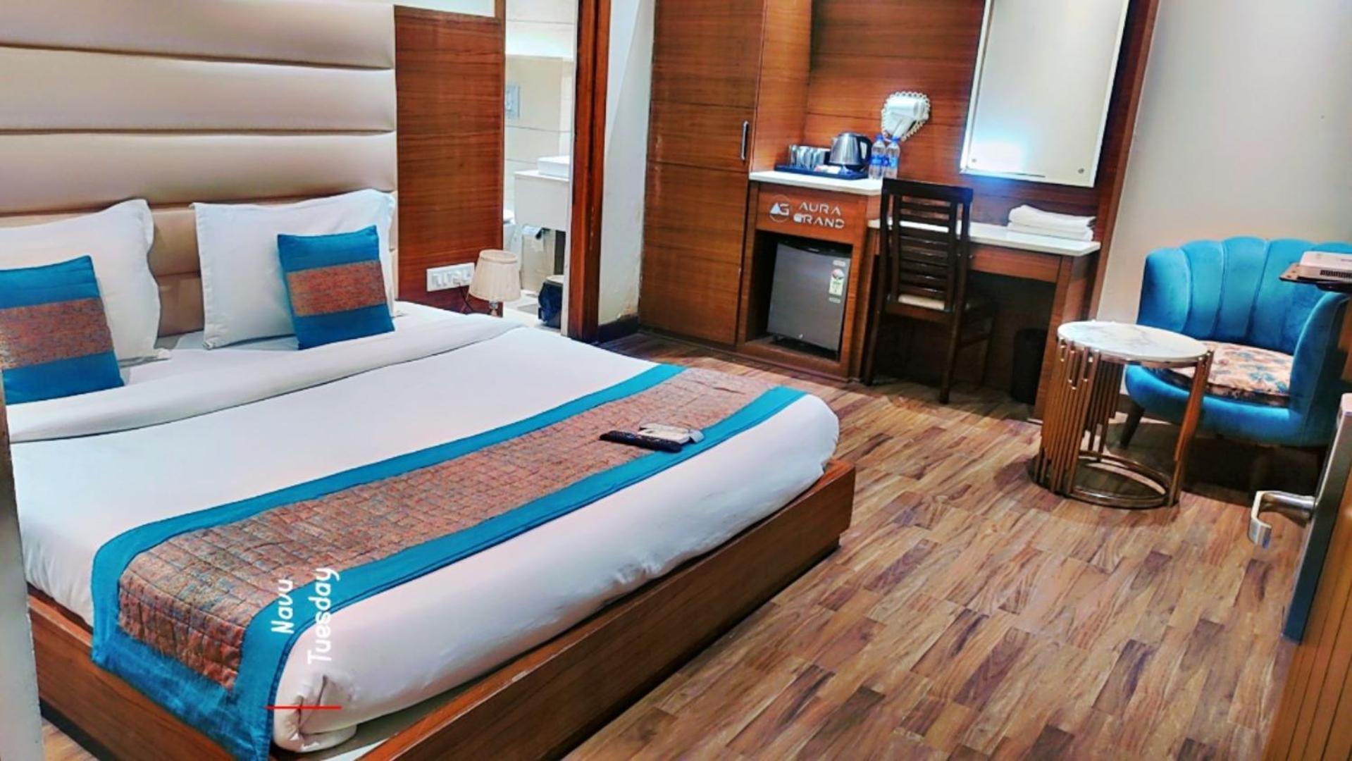 Hotel Aura Grand By Levelup Hotels Amritsar Exterior foto